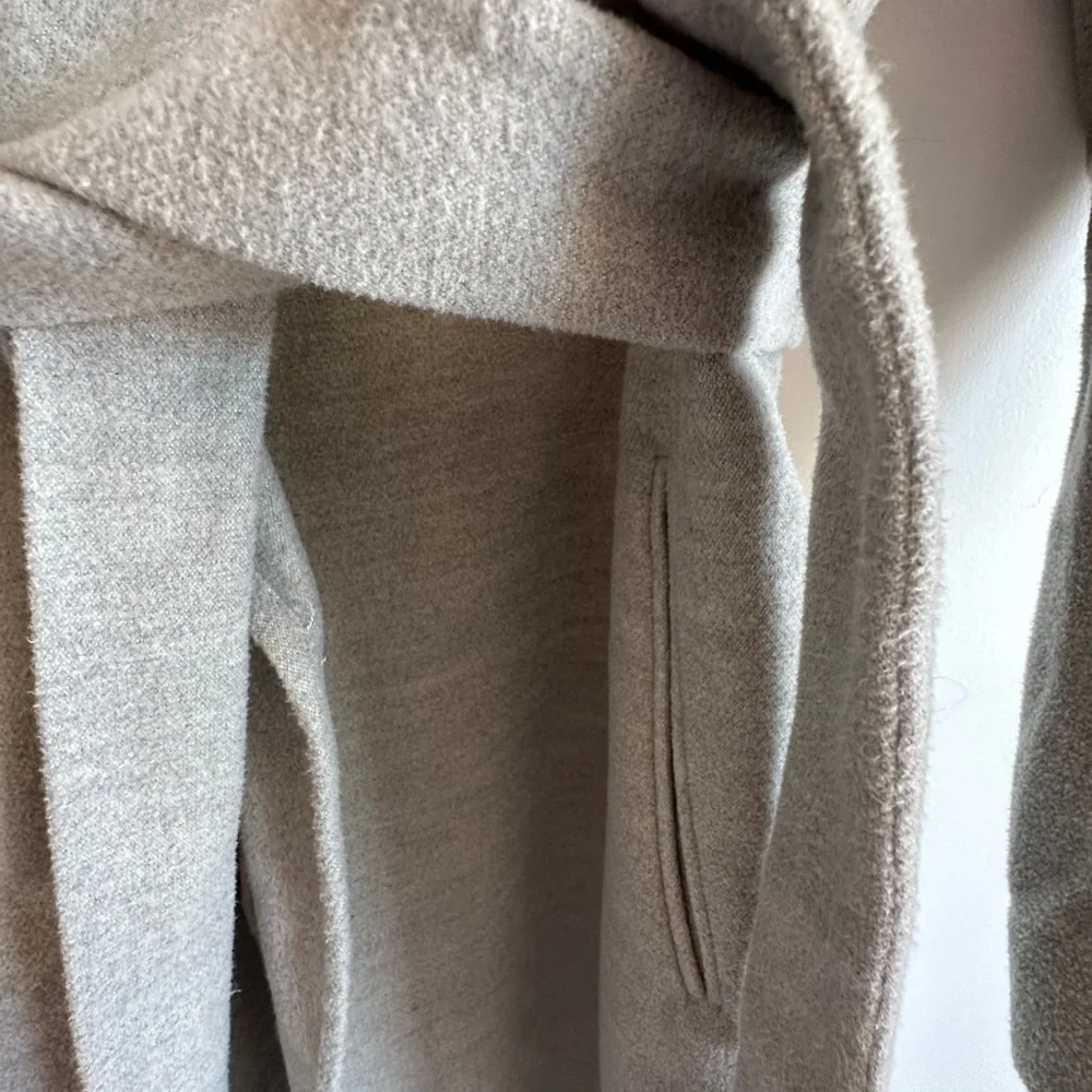 Coat - Picture 3 of 7